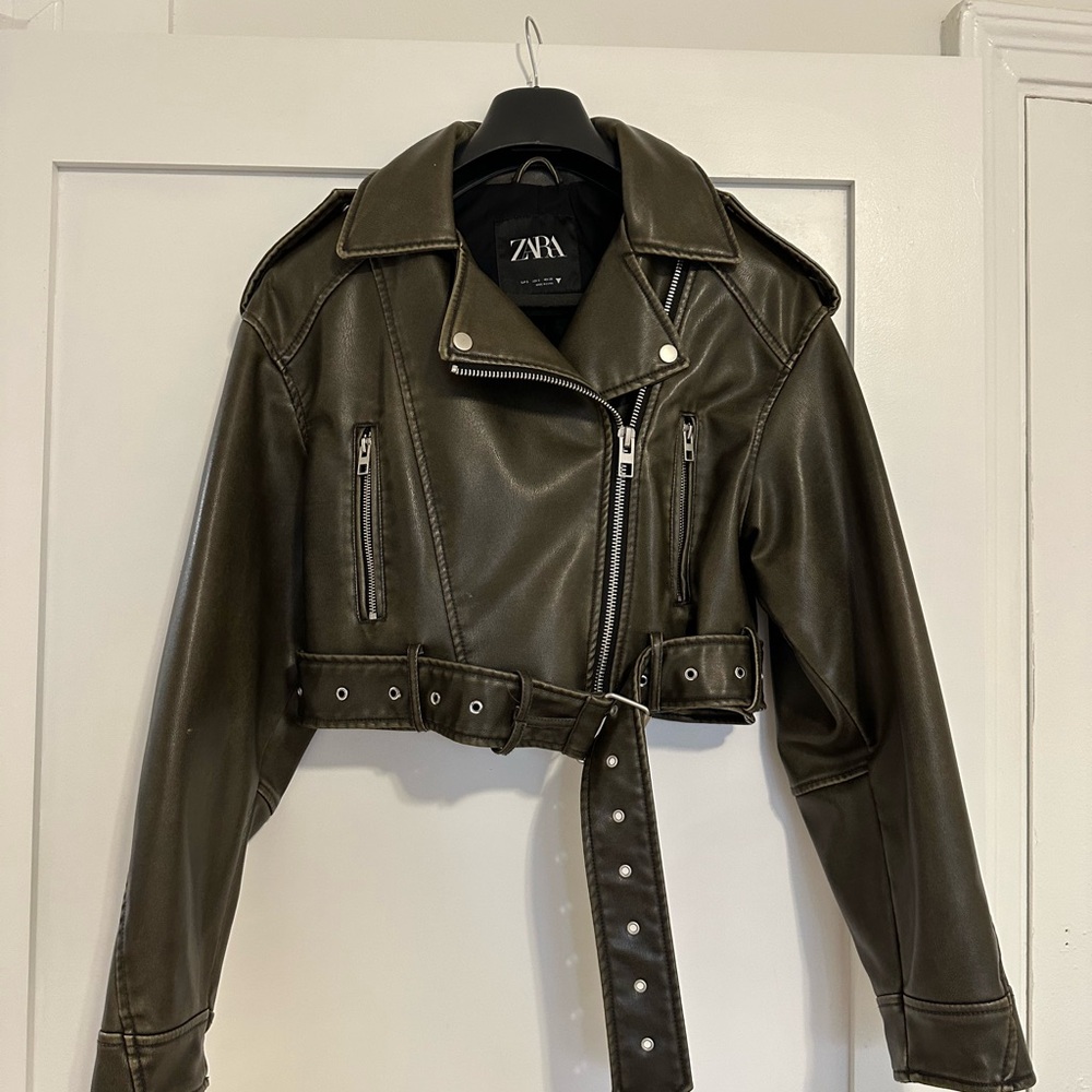 Zara Women's Dark Brown Leather Jacket
